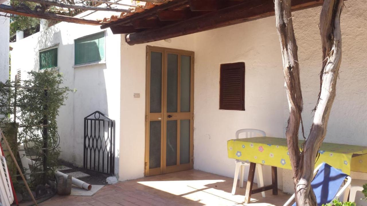 Villetta Dei Limoni Vulcano  Exterior foto